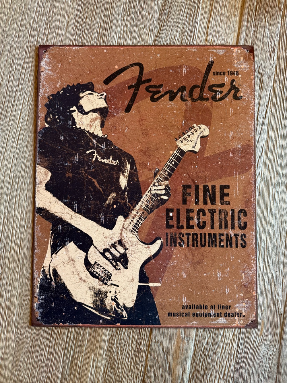Fender Cream & Rust Brown Guitarist Metal Sign